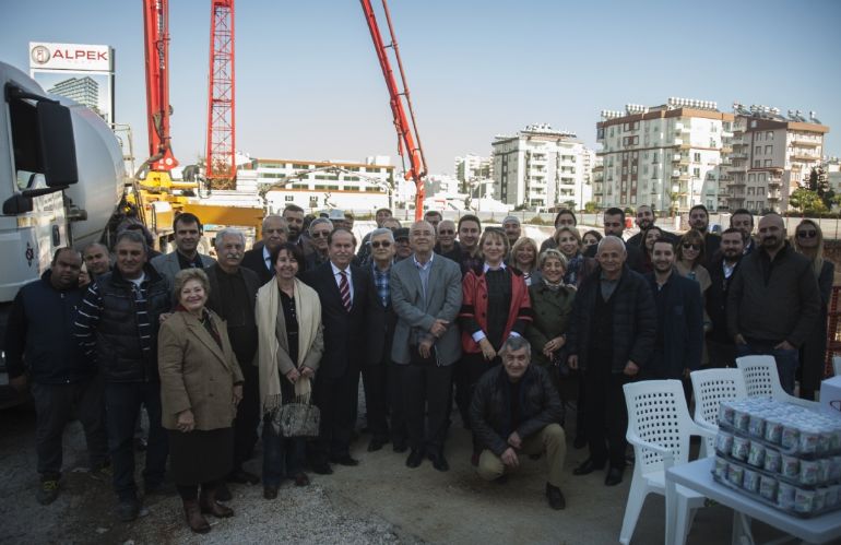 Alpek Plaza Projemizin Temel Atma Töreni Gerçekleşti.